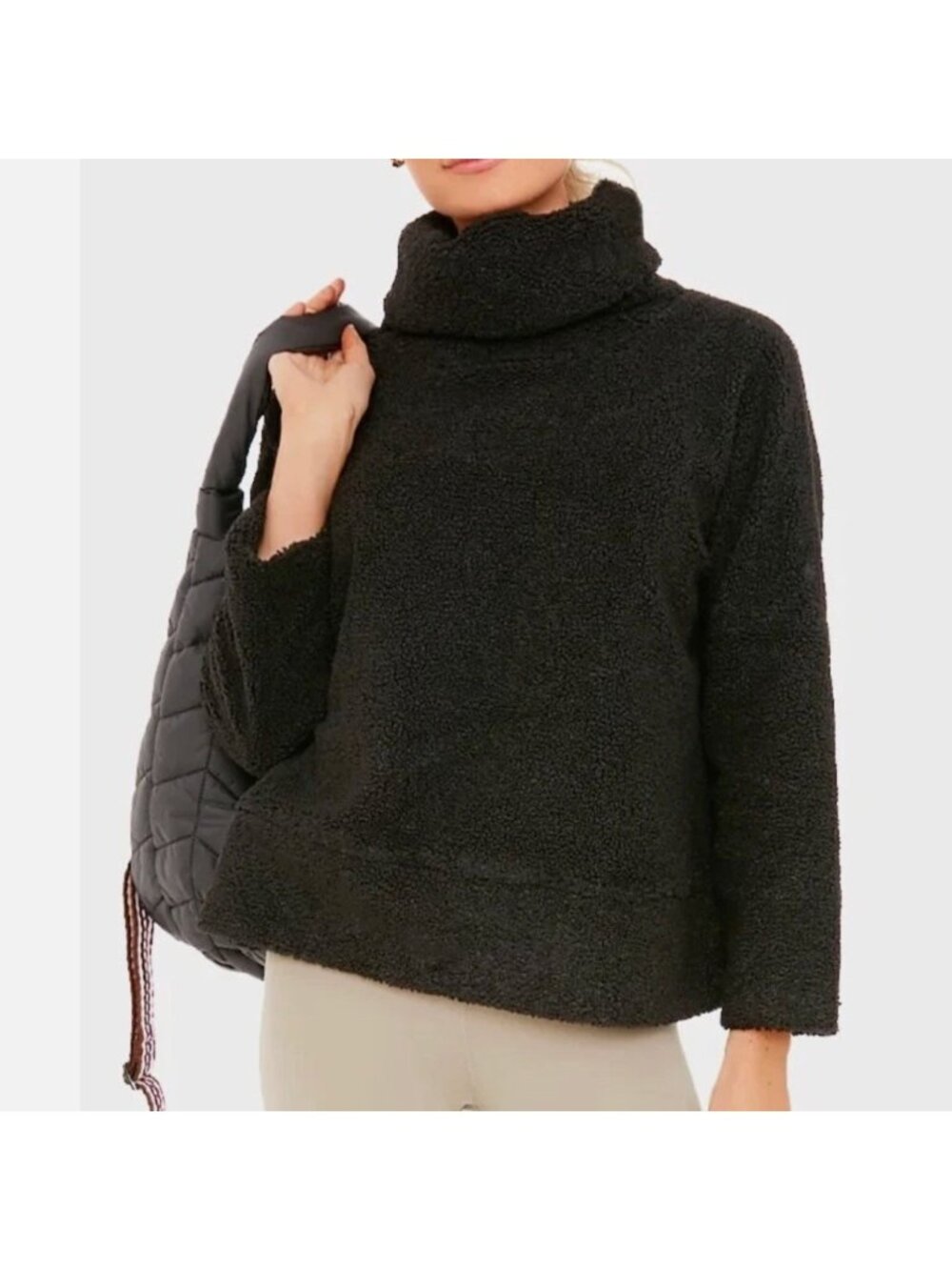 Tuckernuck Rollins Funnel Neck Pullover Black Teddy Fleece Sherpa Top M